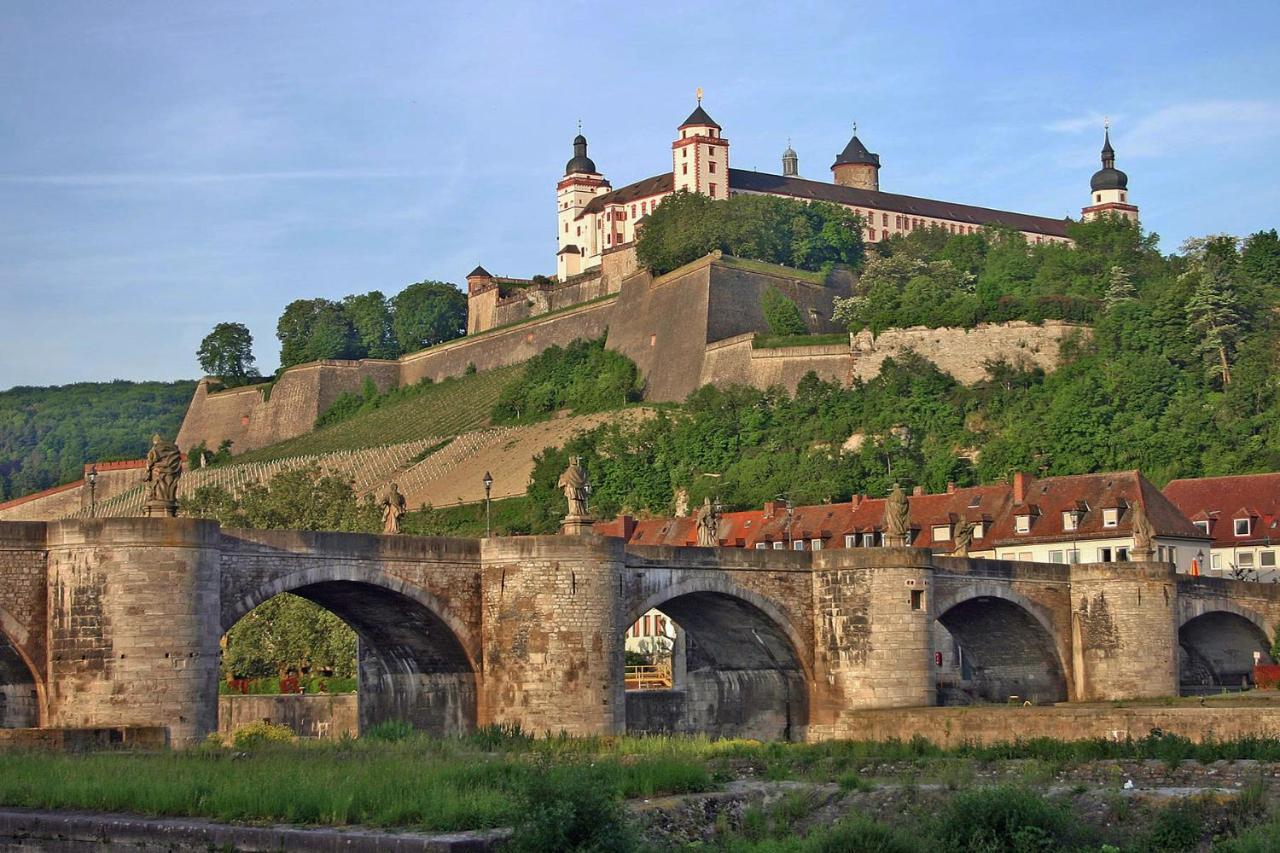 Ferienwohnung Am Wasserschloss 1-3 Ochsenfurt Kültér fotó